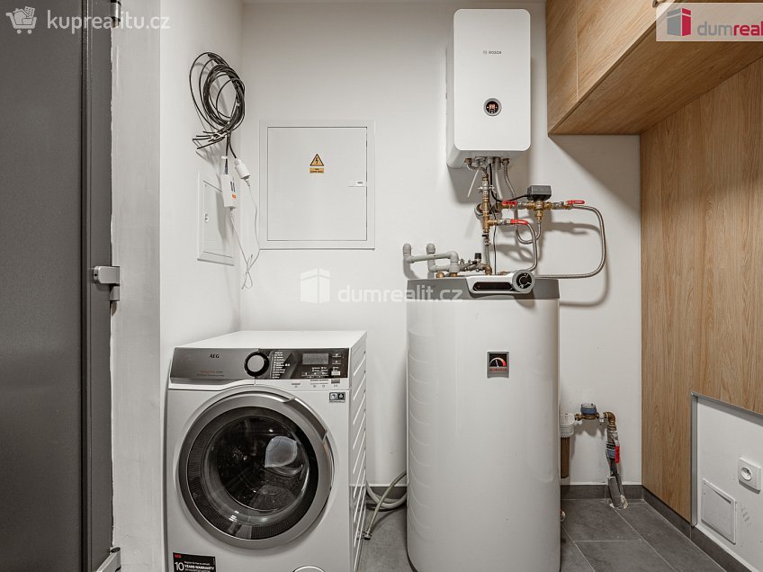 Prodej  rodinného domu 184 m^2 Dolní Morava, Dolní Morava 