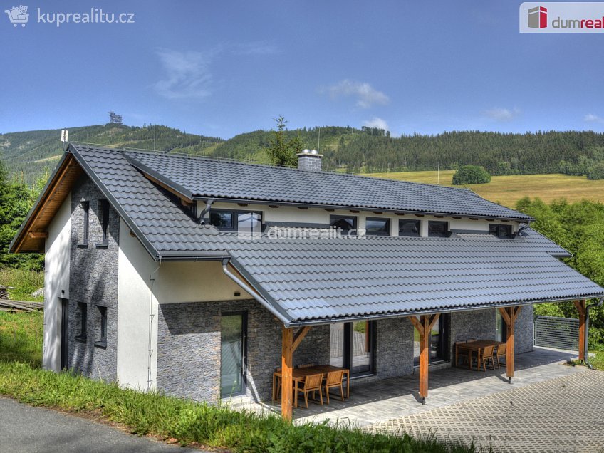 Prodej  rodinného domu 184 m^2 Dolní Morava, Dolní Morava 