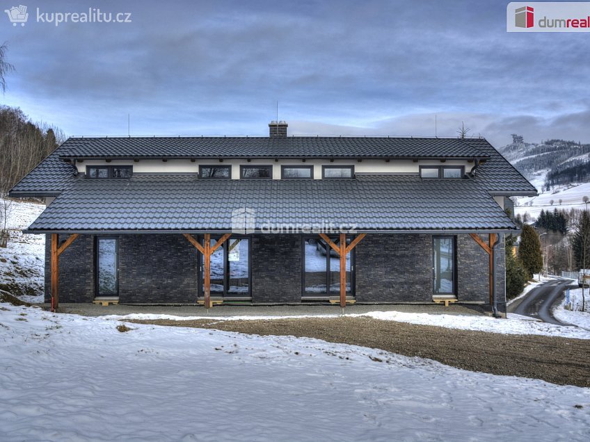 Prodej  rodinného domu 184 m^2 Dolní Morava, Dolní Morava 