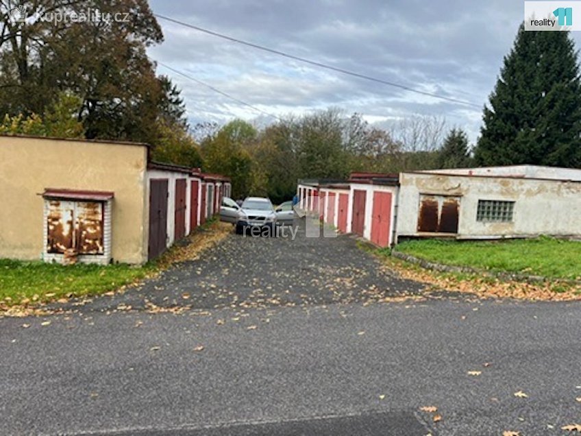 Prodej  garáže 23 m^2 5. května, Česká Kamenice 