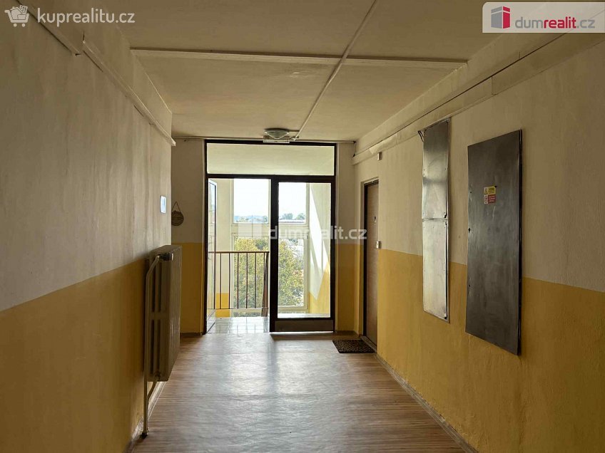 Pronájem bytu 1+kk 30 m^2 Školní, Otrokovice 