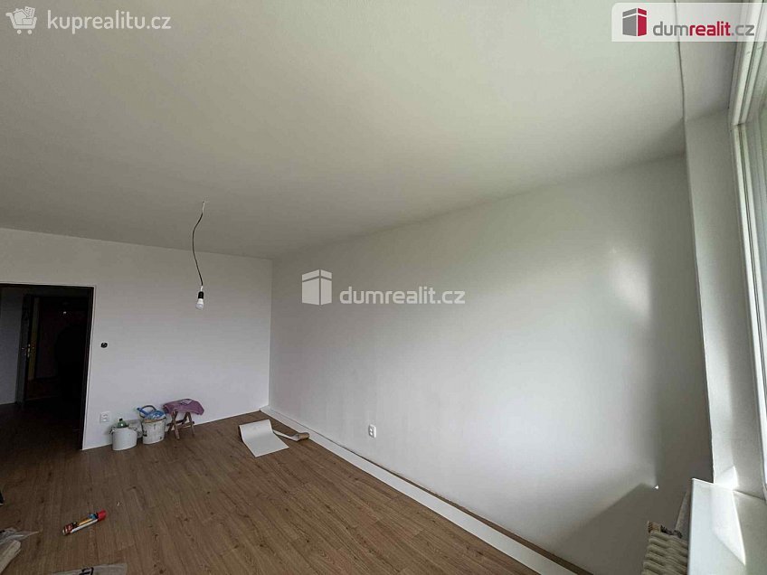 Pronájem bytu 1+kk 30 m^2 Školní, Otrokovice 
