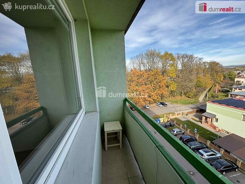 Pronájem bytu 1+1 30 m^2 Školní, Otrokovice 