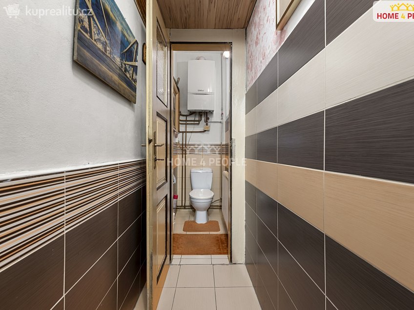 Pronájem bytu 2+1 52 m^2 Veletržní, Praha 7 