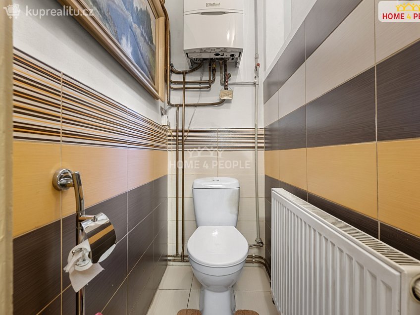 Pronájem bytu 2+1 52 m^2 Veletržní, Praha 7 