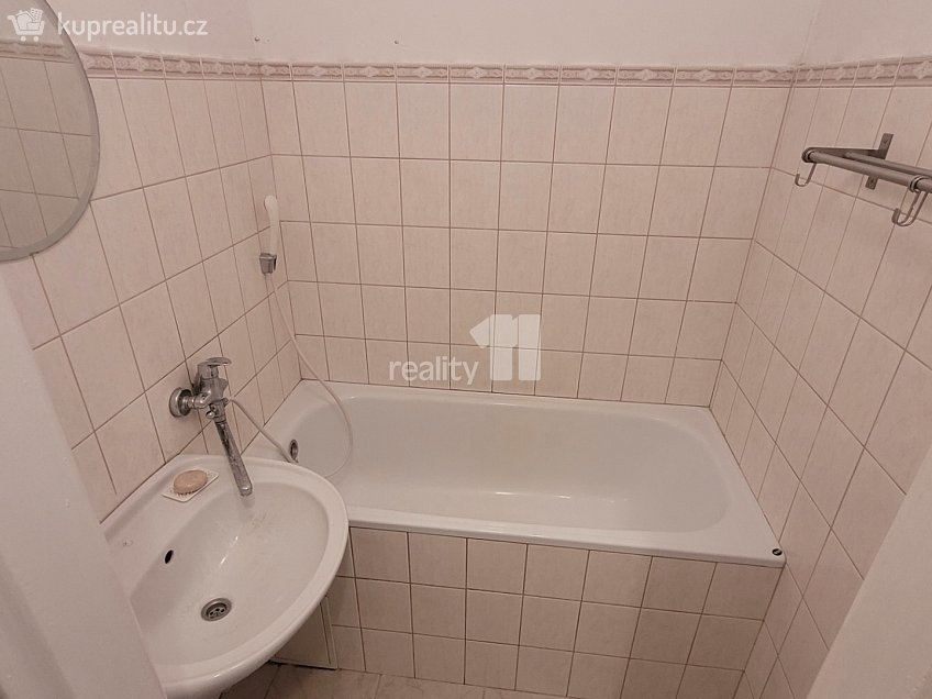 Prodej bytu 2+1 52 m^2 Myslivečkova, Praha 6 