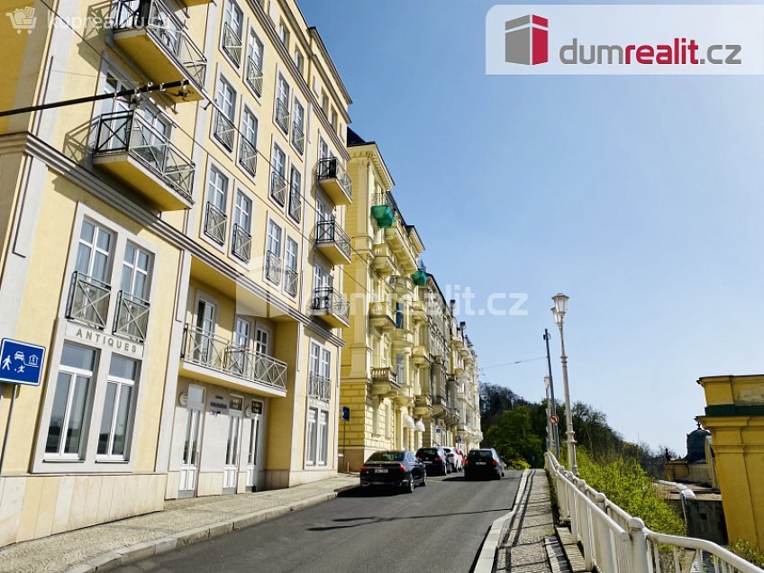 Pronájem bytu 1+kk 23 m^2 Masarykova, Mariánské Lázně 