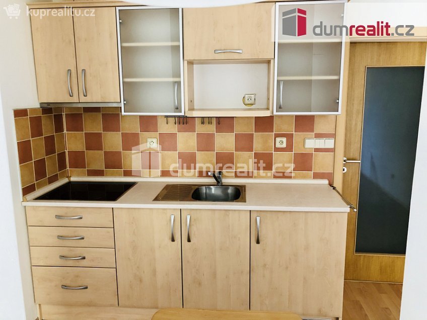 Pronájem bytu 1+kk 23 m^2 Masarykova, Mariánské Lázně 