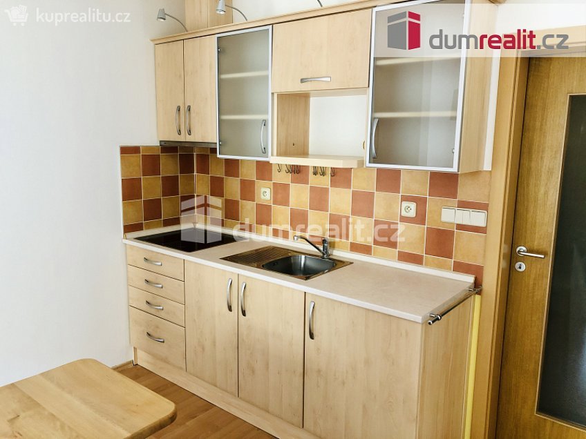 Pronájem bytu 1+kk 23 m^2 Masarykova, Mariánské Lázně 