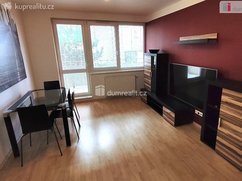 Prodej bytu 2+kk 55 m^2 U Hostavického potoka, Praha 14 