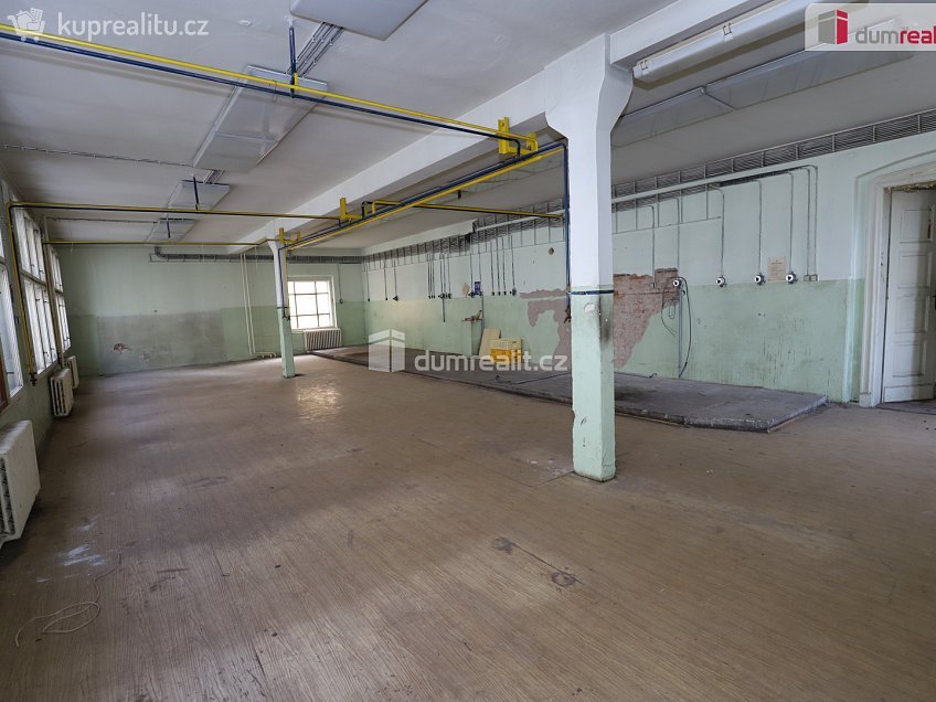 Prodej  činžovního domu 1000 m^2 Pod nádražím, Kraslice 