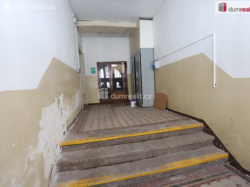 Prodej  činžovního domu 1000 m^2 Pod nádražím, Kraslice 