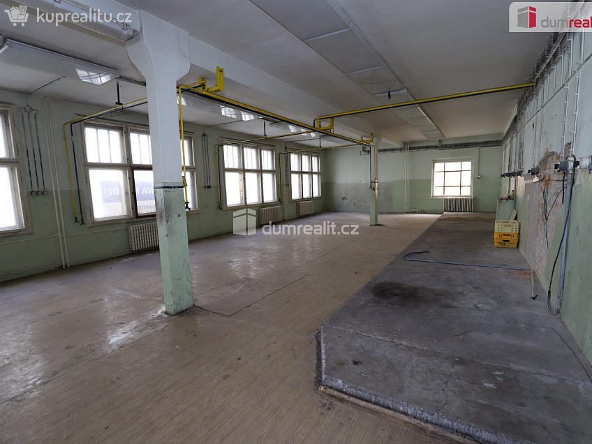 Prodej  činžovního domu 1000 m^2 Pod nádražím, Kraslice 