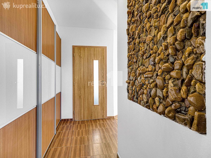 Prodej bytu 2+kk 48 m^2 Jerevanská, Kladno 