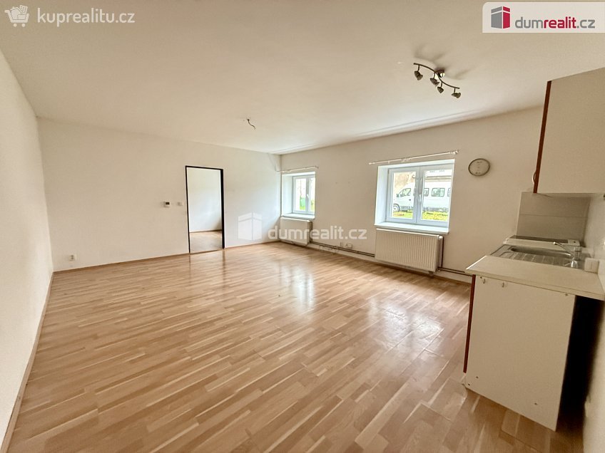 Pronájem bytu 2+kk 52 m^2 Palackého nám., Kralupy nad Vltavou 