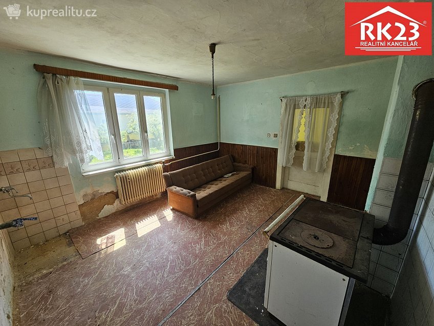 Prodej  rodinného domu 100 m^2 Nádražní 288, Chodová Planá 