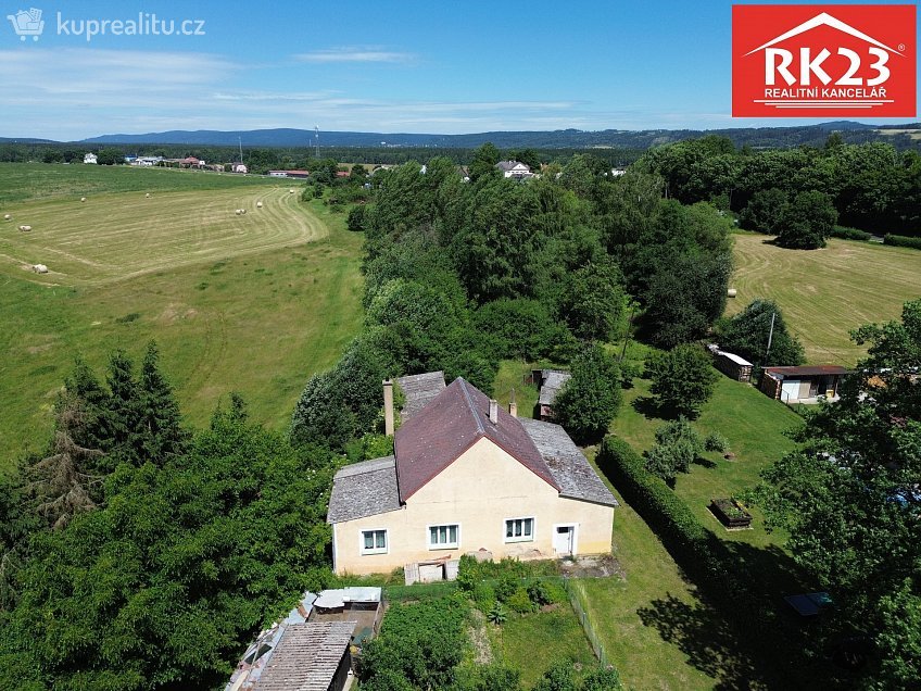 Prodej  rodinného domu 100 m^2 Nádražní 288, Chodová Planá 