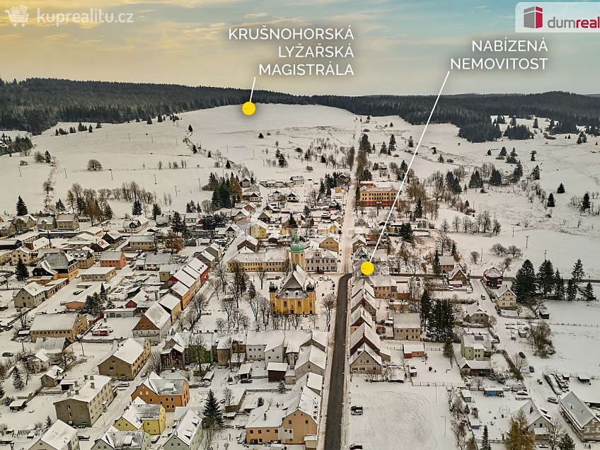 Prodej bytu 2+kk 60 m^2 náměstí Sv. Vavřince, Horní Blatná 