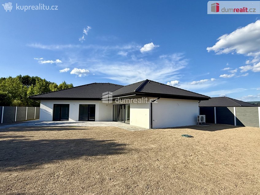 Prodej  rodinného domu 177 m^2 K Malé Hleďsebi, Velká Hleďsebe 