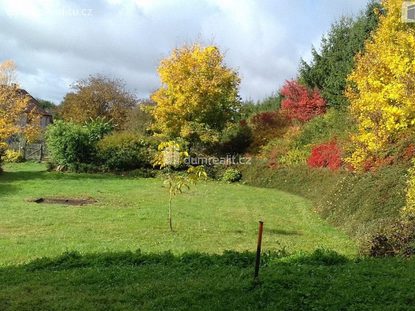 Prodej  stavebního pozemku 1981 m^2 Řendějov, Řendějov 