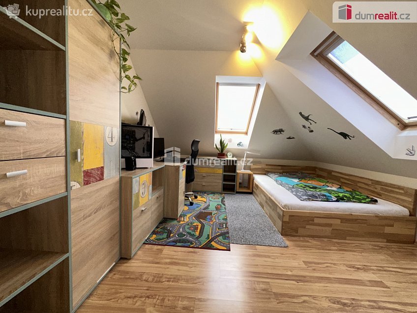 Prodej bytu 4+kk 102 m^2 Nerudova, Podivín 