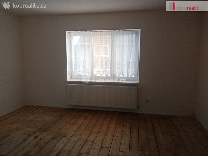 Pronájem bytu 1+1 45 m^2 Novoměstská, Děčín 