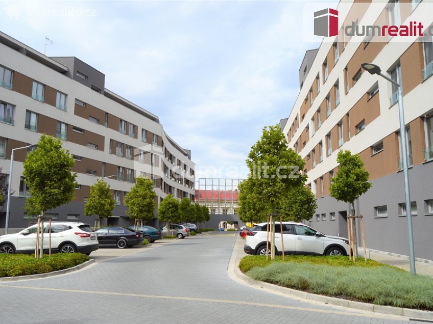 Prodej bytu 1+kk 32 m^2 Václavská, Kolín 