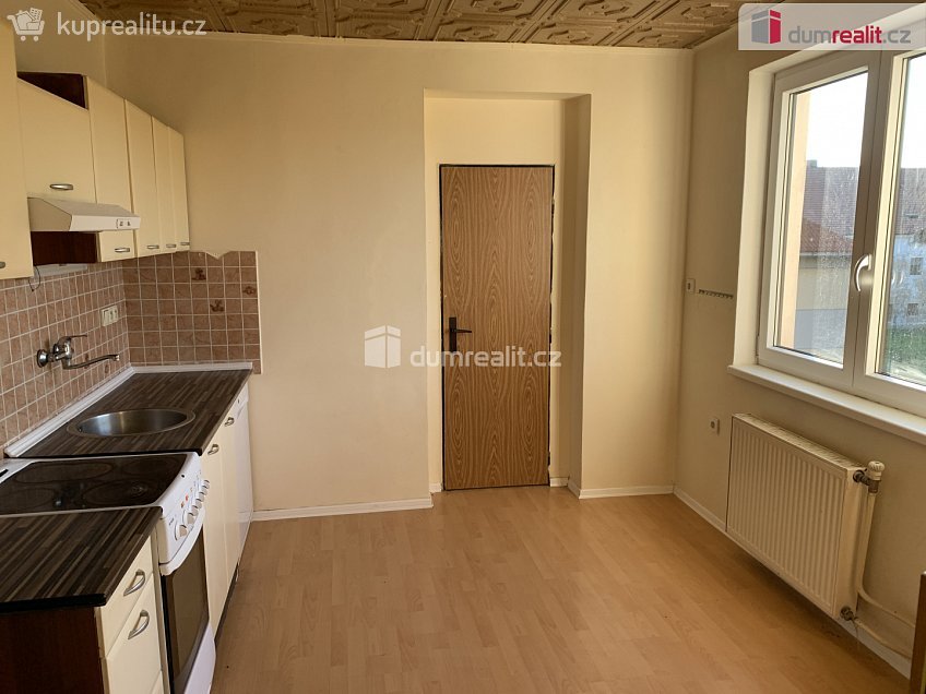 Prodej bytu 3+1 84 m^2 Všeradice, Všeradice 