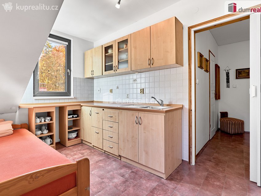 Prodej  rodinného domu 250 m^2 Stará Voda, Stará Voda 