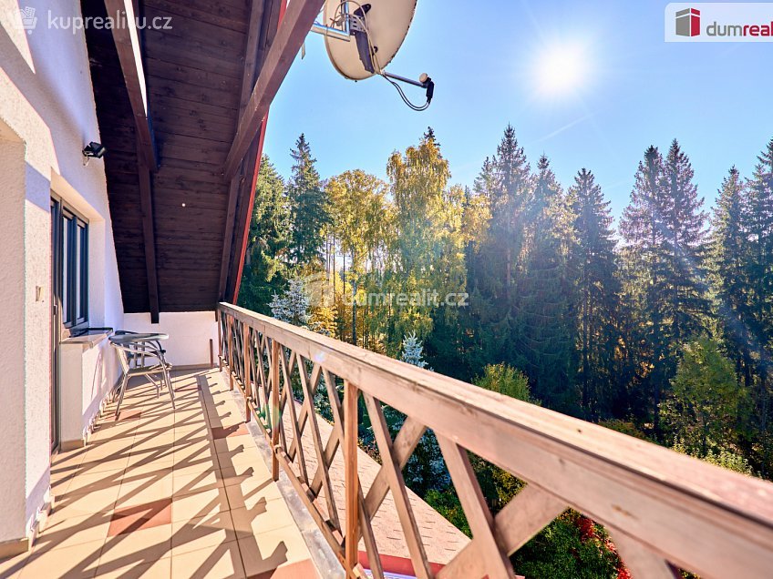 Prodej  rodinného domu 250 m^2 Stará Voda, Stará Voda 