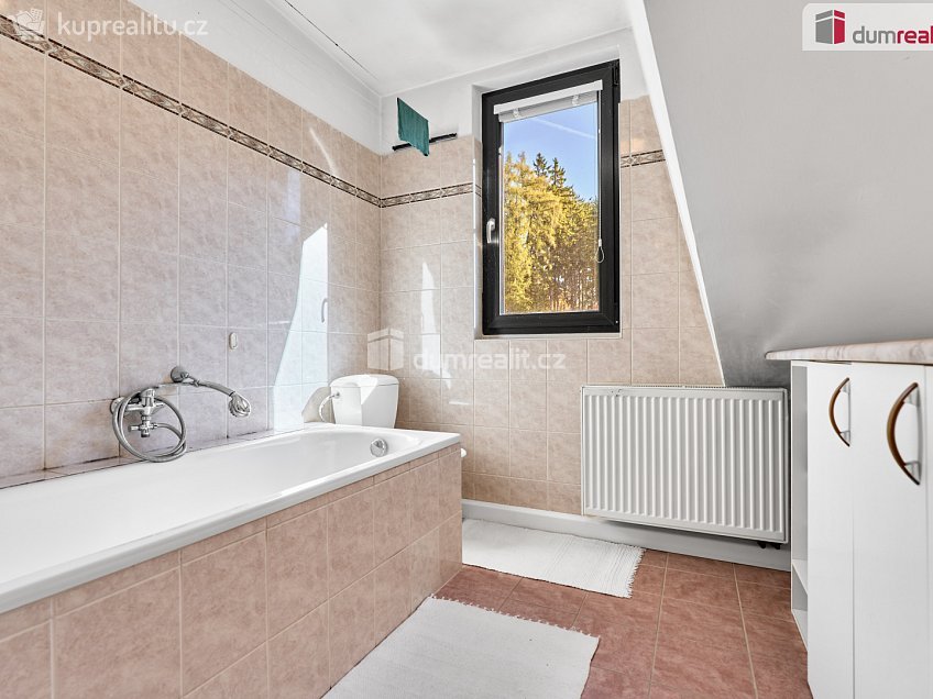 Prodej  rodinného domu 250 m^2 Stará Voda, Stará Voda 