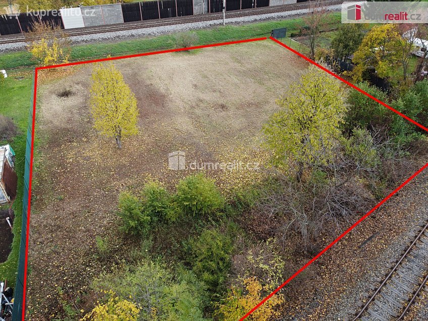 Prodej  zahrady 1760 m^2 U Výtopny, Lovosice 