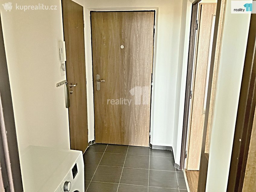 Pronájem bytu 1+1 39 m^2 Nýřanská, Plzeň 