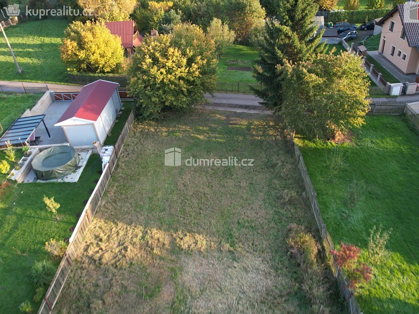 Prodej  stavebního pozemku 917 m^2 Veselé, Veselé 