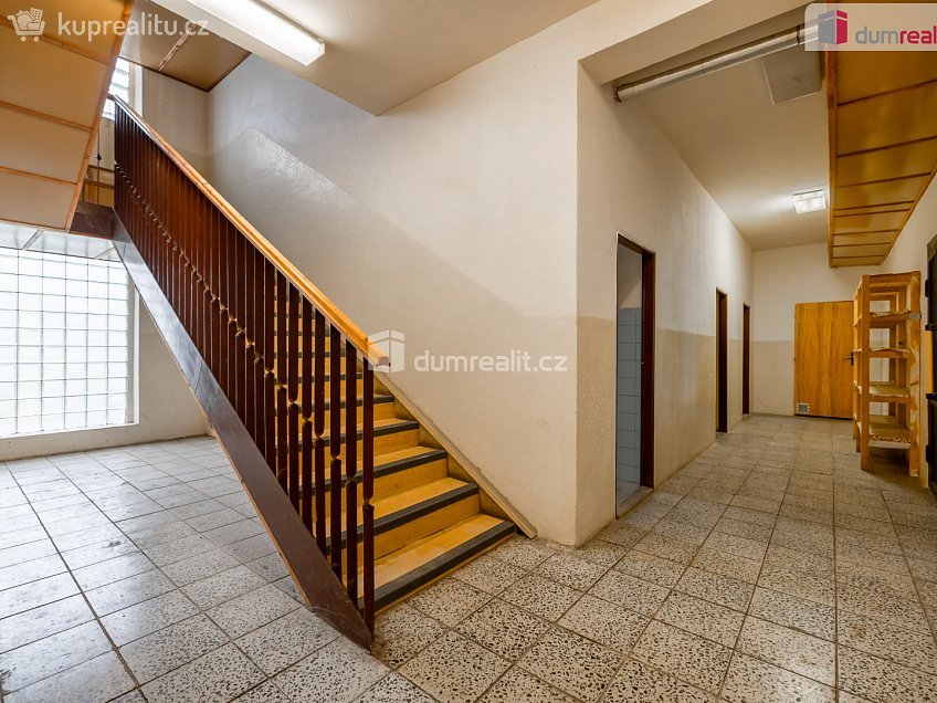 Prodej  rybníku 4174 m^2 Valeč, Valeč 