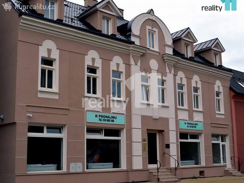 Pronájem  kanceláře 75 m^2 Chebská, Karlovy Vary 