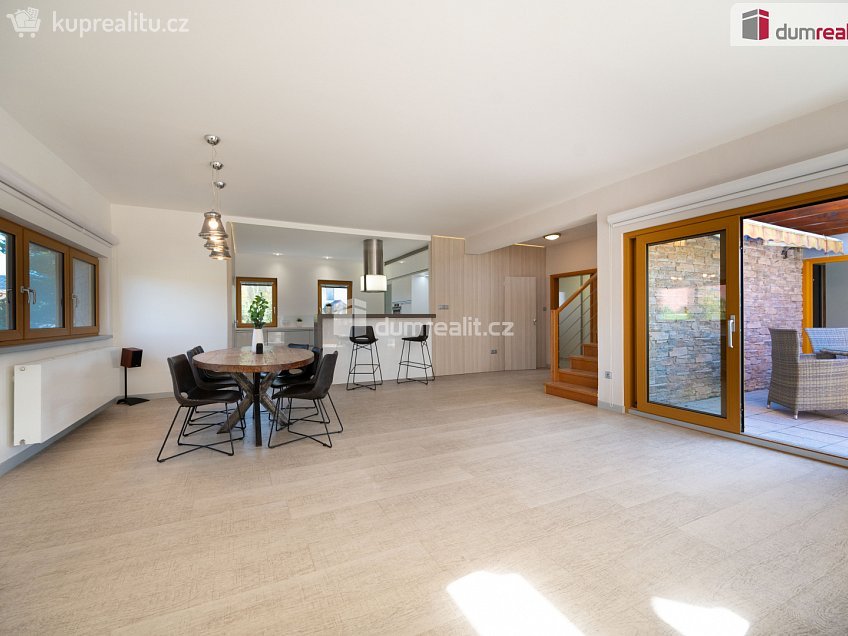 Prodej  rodinného domu 228 m^2 Soukenická, Planá nad Lužnicí 