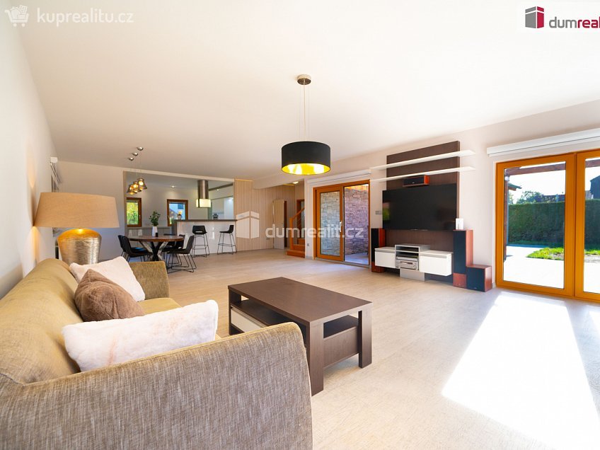 Prodej  rodinného domu 228 m^2 Soukenická, Planá nad Lužnicí 