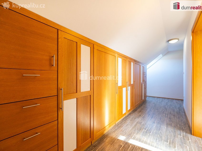 Prodej  rodinného domu 228 m^2 Soukenická, Planá nad Lužnicí 