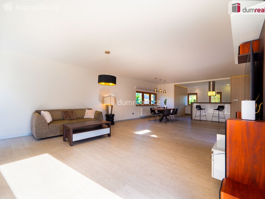 Prodej  rodinného domu 228 m^2 Soukenická, Planá nad Lužnicí 