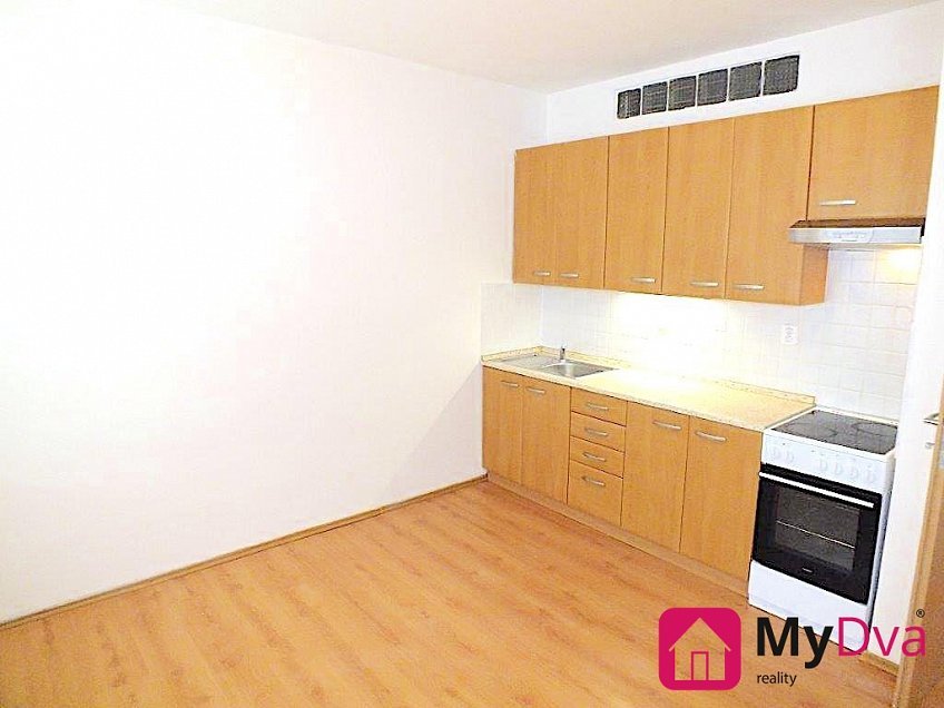 Pronájem bytu 1+kk 41 m^2 Vídeňská třída, Znojmo 