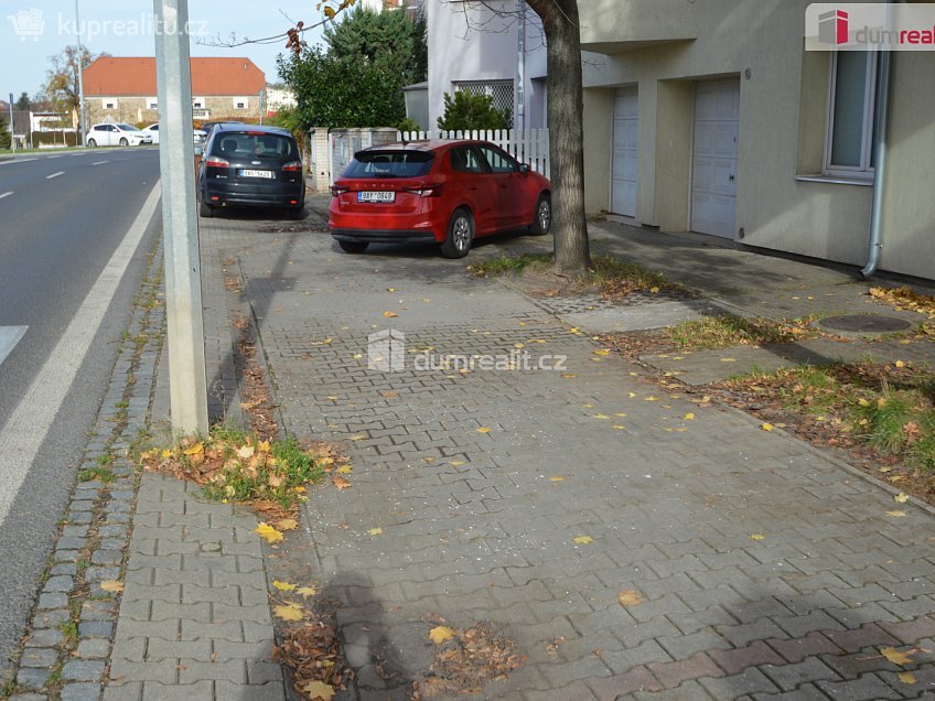 Pronájem bytu 1+kk 43 m^2 K Hrnčířům, Praha-Šeberov 