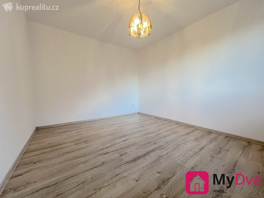 Pronájem bytu 1+1 33 m^2 Jechova, Moravské Budějovice 