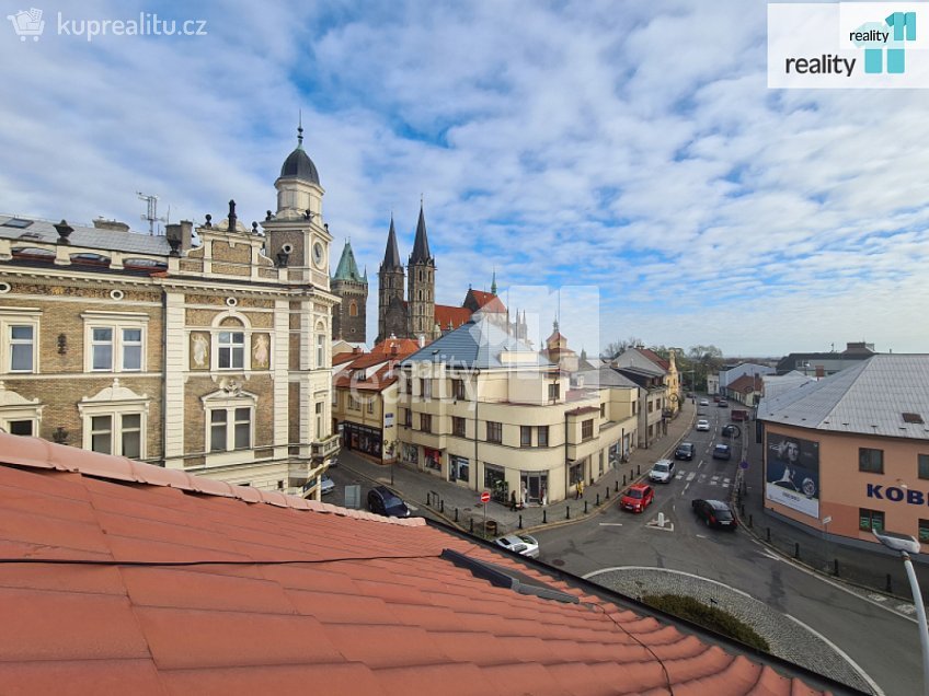 Pronájem bytu 2+kk 70 m^2 Politických vězňů, Kolín 