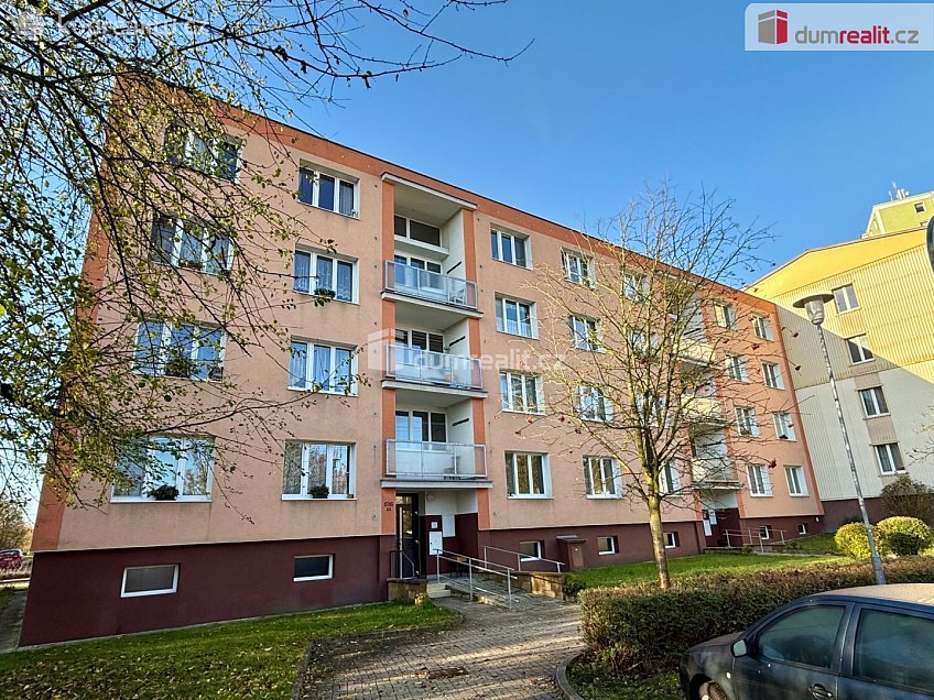Pronájem bytu 2+1 63 m^2 Okružní, Karlovy Vary 