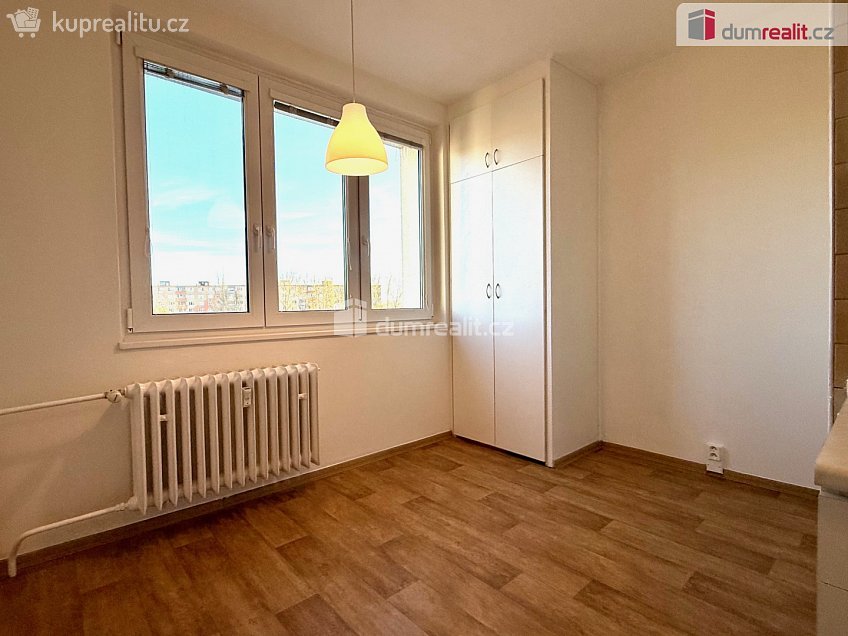 Pronájem bytu 2+1 63 m^2 Okružní, Karlovy Vary 