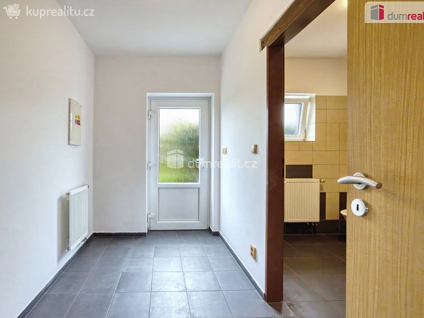 Pronájem bytu 2+kk 56 m^2 Růžová, Neratovice 