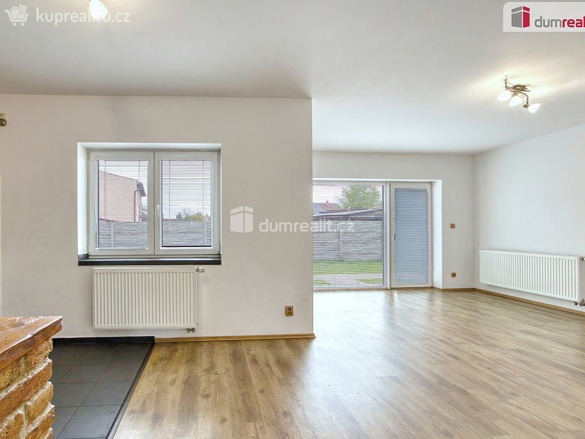 Pronájem bytu 2+kk 56 m^2 Růžová, Neratovice 