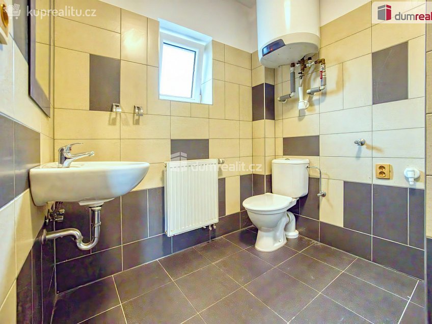 Pronájem bytu 2+kk 56 m^2 Růžová, Neratovice 