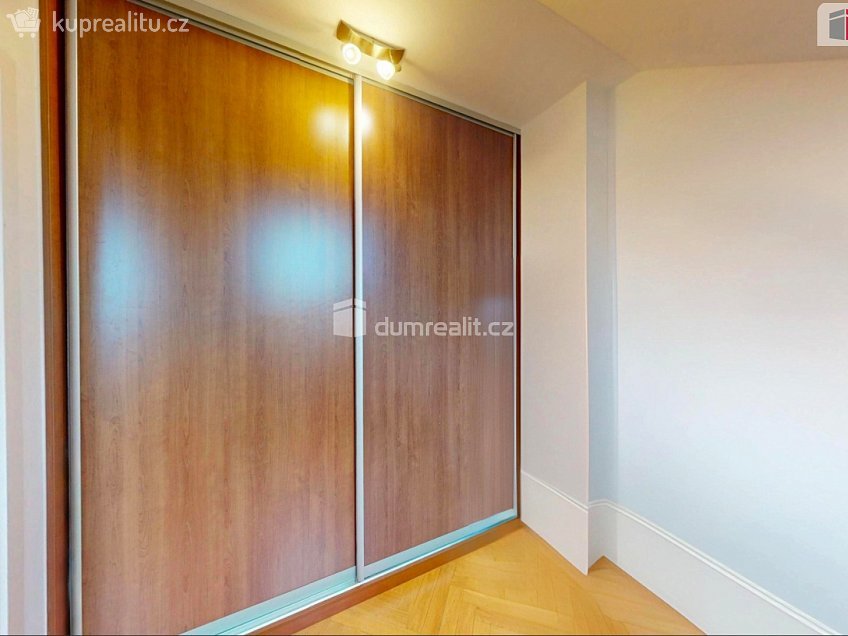 Prodej bytu 5+kk 144 m^2 Americká, Praha 2 